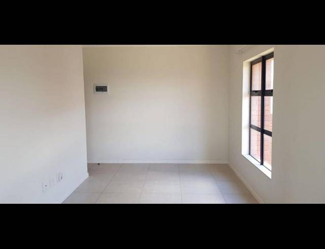 1 BEDROOM PROPERTY TO RENT IN GLEN MARAIS